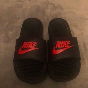 NIKE BENASSI JDI SLIDES MENS SZ 8